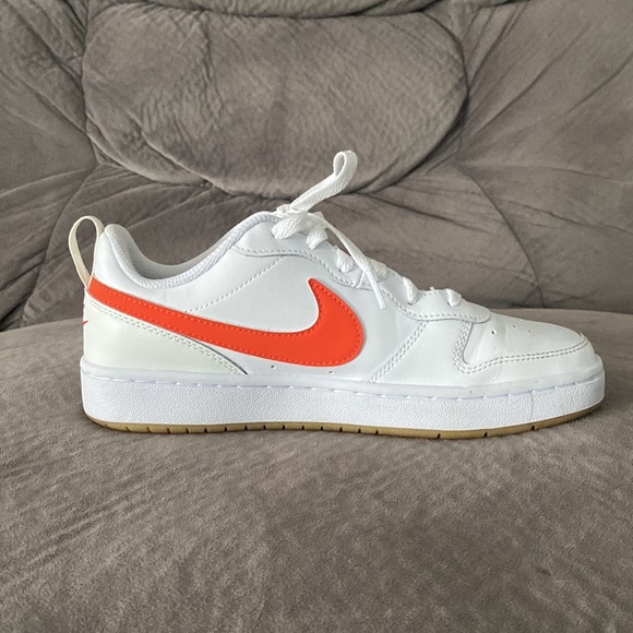 Nike Court Borough Low 2 Shoes - Picture 3 of 5